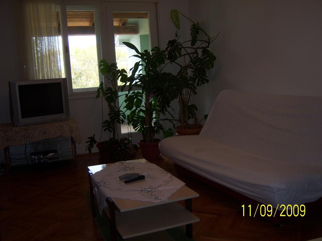 Apartments Cerin Fažana Kamer foto